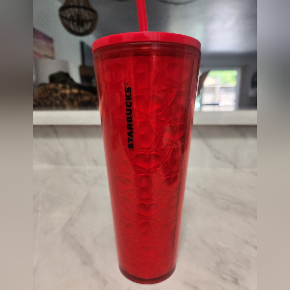 STARBUCKS TUMBLER LID STRAW RARE 2019 Red HEARTS Embossed 3D Valentine 24oz
